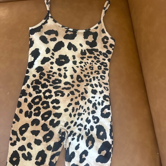 Clothing bundle - Picture 9 of 12